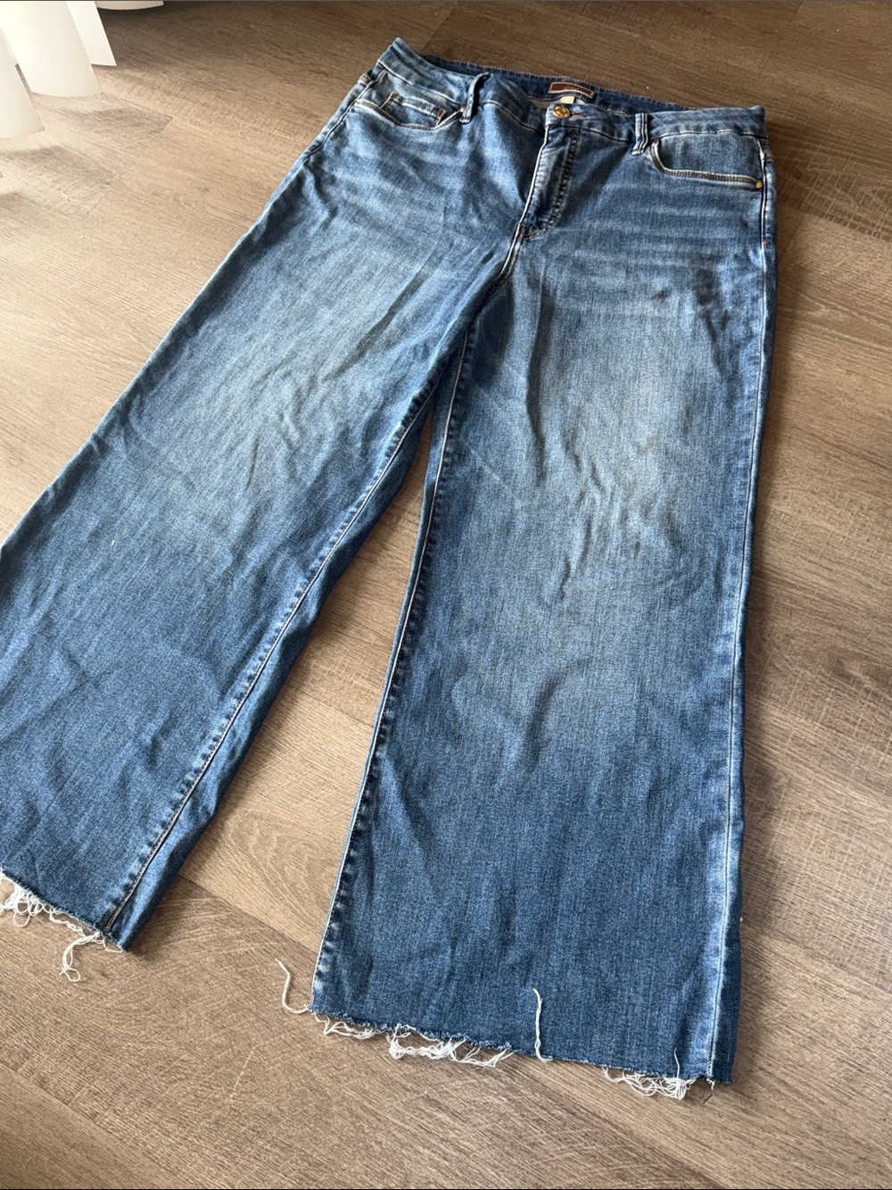 Meg Fab Ab Raw Hem High Waist Wide Leg Jeans Sz 14 - Picture 8 of 14